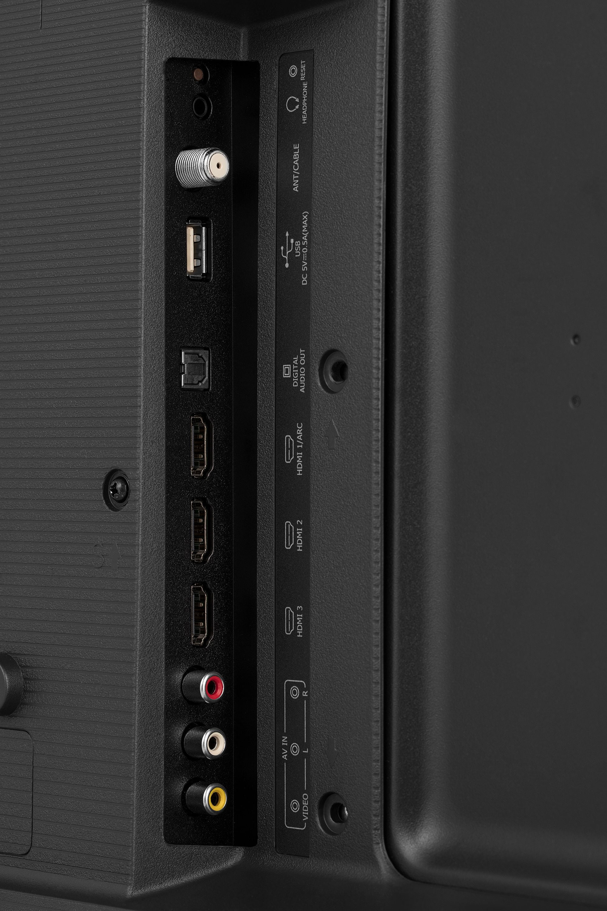 40" Hisense FHD Smart TV with Roku