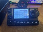 Icom ic-7100 radio transceiver UHF/VHF/HF D-star