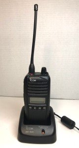 ICOM IC-F4230DS UHF Digital Radio 450-512 MHz 128 Ch. with Battery & Charger