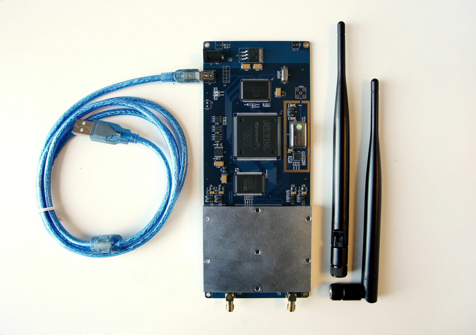 URAN-1 Kit  - 52Mhz USRP based OpenBTS SDR GSM Base Station