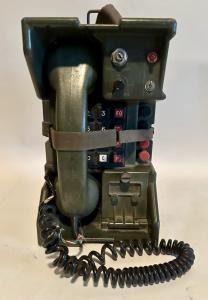 VINTAGE US MILITARY TA-838A-TT FIELD TELEPHONE SET W/STRAP
