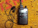 Alinco DJ-S41 UHF FM Ham Radio Compact Handheld Transceiver w/Yaesu mic/earbud