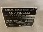 Unissued Military Radio 10-420mhz Signal Generator AN/USM-44A W/ All Accessories