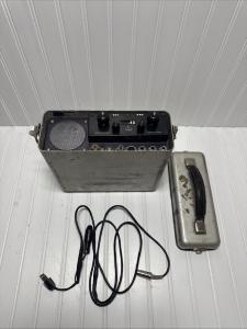 Bayside Electronics Inc. BEI-990P VHF Transceiver Crystal Radio- Turns On*