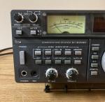 ICOM IC-R7000 HF, VHF, UHF Wide Band Communication Receiver.  Works great!