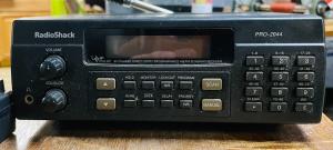Radio Shack Realistic Pro-2044 Scanner