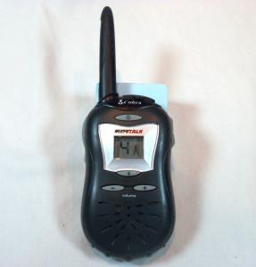 Cobra microTALK FRS 105 Two Way Radio 14-Channel Walkie Talkies - No Belt Clip