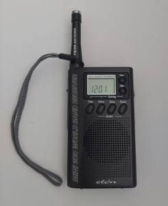 Grundig Mini 300 World Band Receiver Handheld Compact Black SW/FM Radio