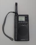 Grundig Mini 300 World Band Receiver Handheld Compact Black SW/FM Radio