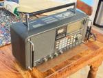 GRUNDIG SATELLIT 800 MILLENNIUM SHORTWAVE DX AM/FM VHF AIRCRAFT / SW RADIO