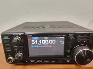 Icom IC-7300 HF/50MHz 100W Transciever