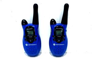 2 - MOTOROLA TALKABOUT T4800 (3-MILE, 22-CH) GMRS/FRS 2-WAY RADIOS