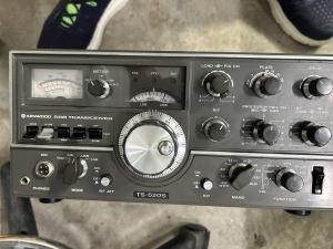 Kenwood TS-520S HF Amateur Transceiver