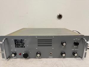 Vintage Military HF Radio Receiver / Transceiver – CW USB LSB – Rack Mount – Unt