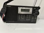 Realistic DX-440 Shortwave Radio AM/FM/SW, Nice, TESTED, Clean!
