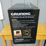 Vintage GRUNDIG New Classic Model 960 AM/FM/Shortwave Radio NEAR MINT