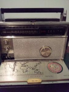 Vintage Radio Zenith Trans-Oceanic Royal 3000-1 Multiband Transistor Shortwave