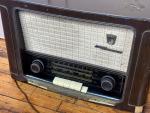 Vintage Grundig Majestic 2035 Shortwave BC AM FM Phono Tube Radio Receiver