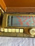 Vintage 1946 General Electric GE Radio 260 Portable Tube AM Short Wave Untested