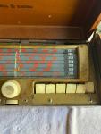 Vintage 1946 General Electric GE Radio 260 Portable Tube AM Short Wave Untested