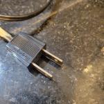 Lloyd’s Solid State Eight Band 9N11B-120A * See Video Listen