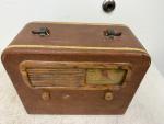 Vintage Philco Radio Model 42-842 Code 122 – Tube AM Shortwave