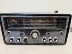 Hallicrafters SX-101 Radio Receiver Vintage Ham Radio Equipment Powers On