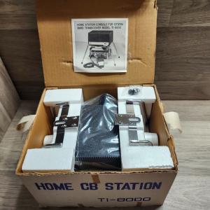 New In Box Gold Home CB Station TI-8000