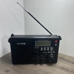 Grundig S450DLX Portable AM / FM/ Shortwave Field Radio Backlight Vintage Read