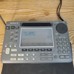 VTG Sony ICF-SW55 World Band and Short Wave Receiver Radio Powers On - Case 