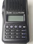 ICOM IC-T70A VHF/UHF Transceiver HT & Rapid Charger - Very Nice!