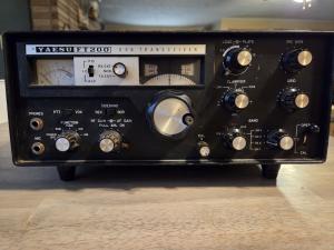 Yaesu FT200 SSB Transceiver, Black , Good Condition, Vintage, Working