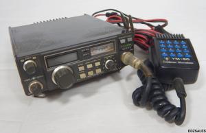 Yaesu FT-230R Ham Radio Transceiver w/ YM-50 Consdener Microphone