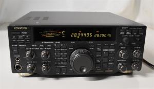 KENWOOD TS-870S HF TRANSCEIVER