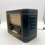 VTG Grundig Classic 960 Anniversary Edition AM/FM Shortwave Table Radio w/ Box