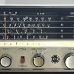 Vintage Short Wave Radio Hallicrafters S-120 Shortwave Receiver Powers On Read