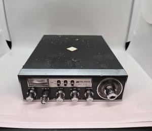Midland  79-893 CB Radio - Precision Series - Rare- 1977 Made In JAPAN(no Mic)