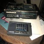 Magnavox AE 3405 VINTAGE Shortwave 12 Band Portable Radio Ultralight Ultra light