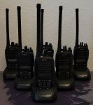 (6) CONNECT SYSTEMS CS701 VHF HANDHELD RADIOS, BATTERIES & CHARGERS TESTED
