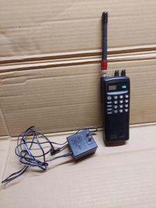 Uniden Bearcat BC60XLT Handheld Scanner 10 Band Radio ~ POWERS ON