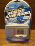 VINTAGE Lifelong Deluxe AM/FM  Short Wave 9 band World Band Radio - new