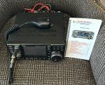 ICOM IC-7300 HF 50 mHz Amateur Ham Radio Transceiver & Microphone & Book