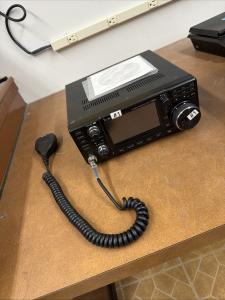 ICOM IC-7300 HF+50MHz Transceiver Amateur Radio