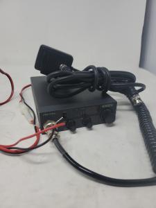 Uniden Pro 510 xl 40 Channel Cb Radio and Mic