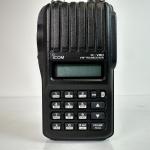 (NEW) ICOM IC-V80 HAM RADIO 2 METER HT VHF TRANSCEIVER NEW RX 136–174 MHz
