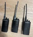 1- Motorola RDU4100 RDX Series UHF Two-Way Radio Walkie Talkie /w Charger