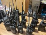 1- Motorola RDU4100 RDX Series UHF Two-Way Radio Walkie Talkie /w Charger