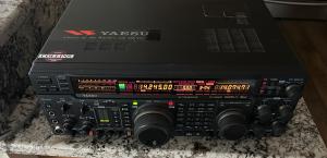 Yaesu FT-1000MP Mark V Field HF Transceiver with Collins Mechanical filters HAM