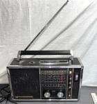 Vintage SEARS WAYFARER 8227 6 Channel Shortwave AM FM Radio WORKS SEE VIDEO