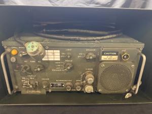 Military RT-524A Transceiver Working